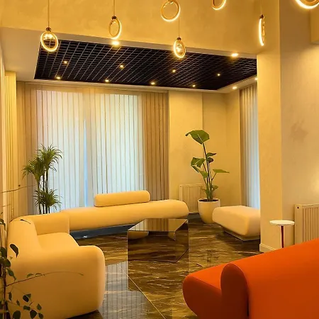 One Way Hotel *