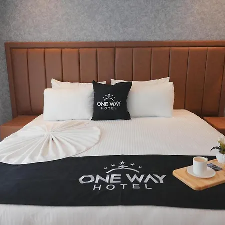 One Way Hotel *